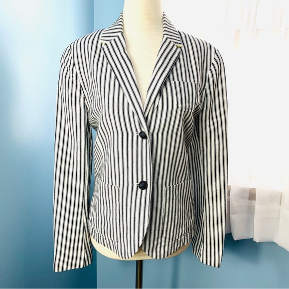 GAP Linen Blend Ticking Striped Blazer - Picture 2 of 12